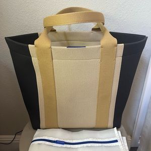 Rothy’s Essential Tote in Ink & Ivory.